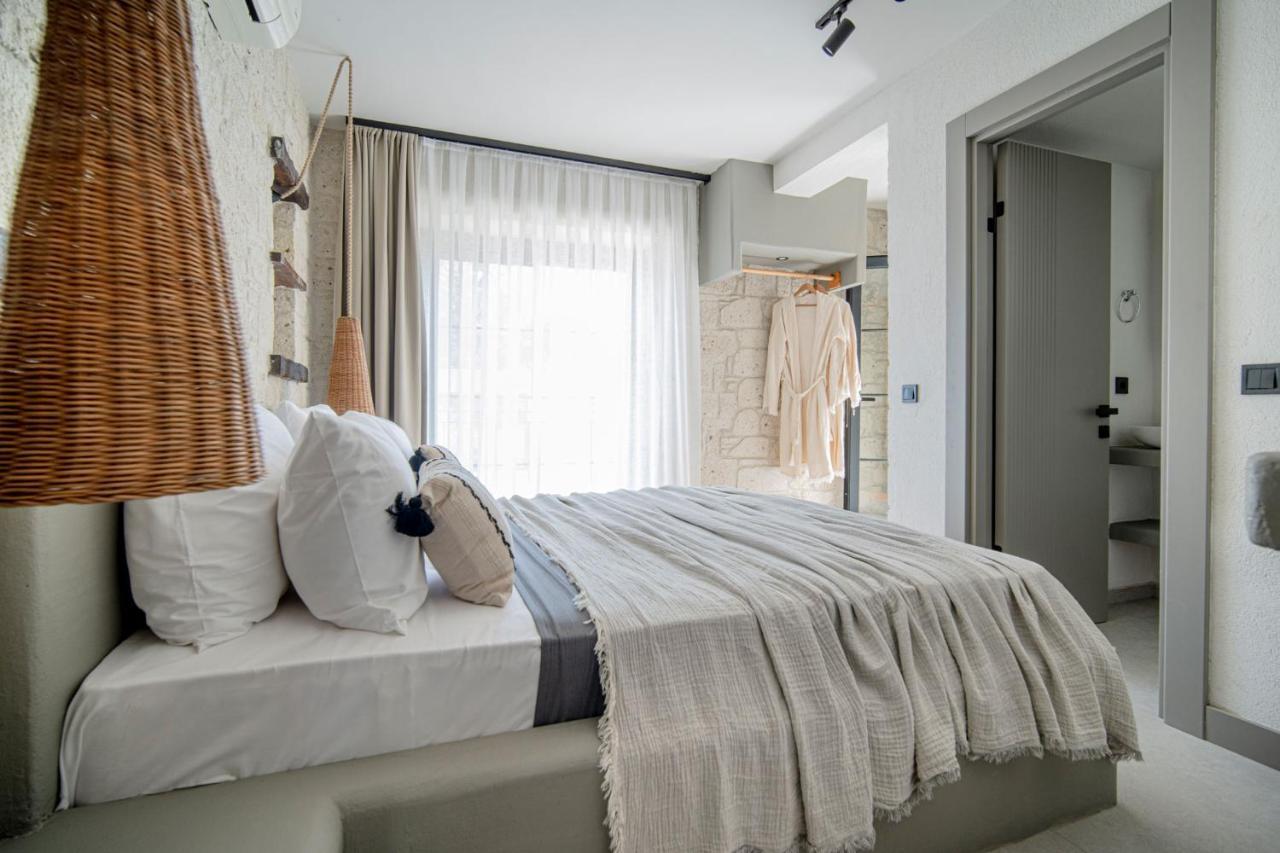 Derin Alacati (Adults Only) ภายนอก รูปภาพ