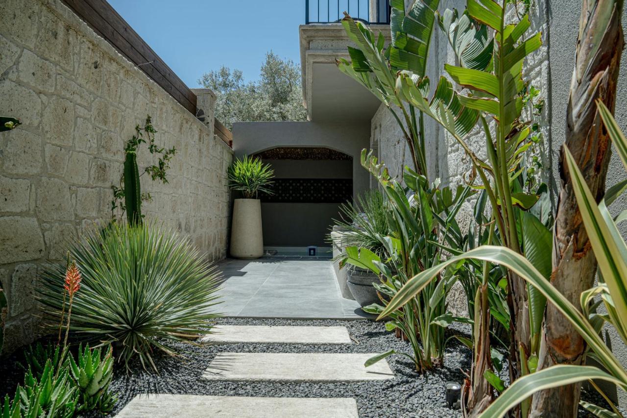 Derin Alacati (Adults Only) ภายนอก รูปภาพ