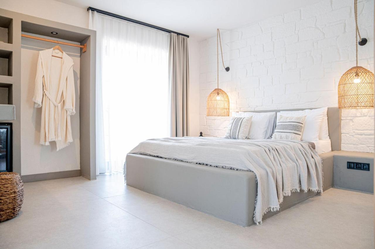 Derin Alacati (Adults Only) ภายนอก รูปภาพ